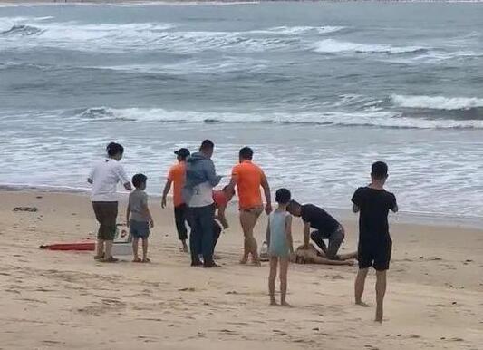 一家四口三亞溺亡 事發(fā)沙灘暗流洶涌 原因竟是這樣太悲劇了