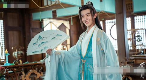 卓昊喜歡重紫嗎 卓昊官配是誰(shuí)?