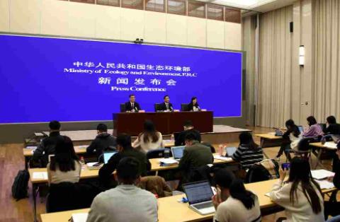 春節(jié)期間60城因燃放煙花致重污染 背后真相簡直讓人傻眼