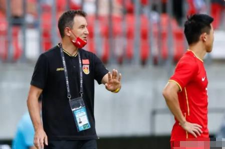 揚科維奇:球員體脂率超10%不能上場 到底是什么情況?