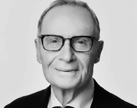 美國(guó)78歲億萬(wàn)富翁開槍自殺 到底是什么情況?