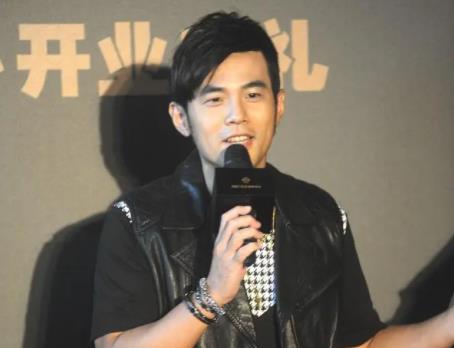 周杰倫演唱會(huì)附近酒店漲價(jià)三倍 到底是什么情況?