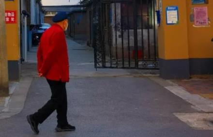 當?shù)妄g老人照顧高齡老人 原因竟是這樣實在是太意外了