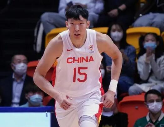 周琦:新疆男籃欺上瞞下 欺壓球員 到底是什么情況?