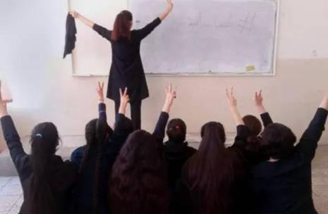 伊朗數(shù)百名女學(xué)生疑遭下毒 真相揭露真的令人大吃一驚