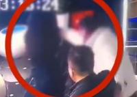 女子KTV遭陌生男子襲胸 警方回應(yīng) 具體事件經(jīng)過是什么?