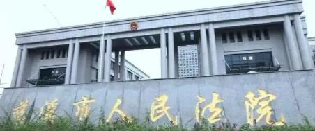 14歲女孩狀告親媽占用30多萬拆遷款 真相曝光簡直太驚人了