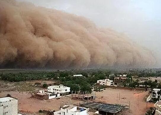 你的城市在下雨,他的城市在下泥 真相曝光簡直太驚人了