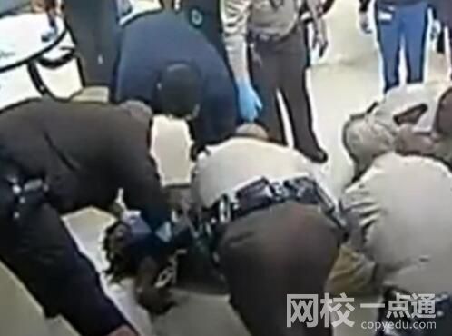 非裔男子遭美警跪壓后身亡 原因揭秘直接讓人傻眼了