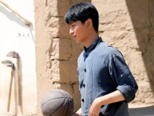 人生高加林最后和誰(shuí)在一起了?