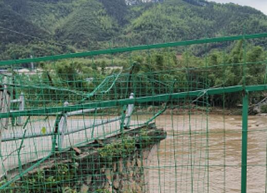 福建石橋垮塌:同行者看著4人被水吞沒 原因太出乎意料了