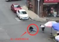 男子拿菜刀瘋狂追砍一男一女被抓獲 真相揭露真的令人大吃一驚