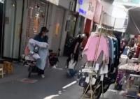 女子被男子當(dāng)街薅頭發(fā)拖行毆打 原因揭秘直接讓人傻眼了