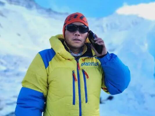 登珠峰遇難者隊友:看他倒下很難過 原因揭秘直接讓人傻眼了
