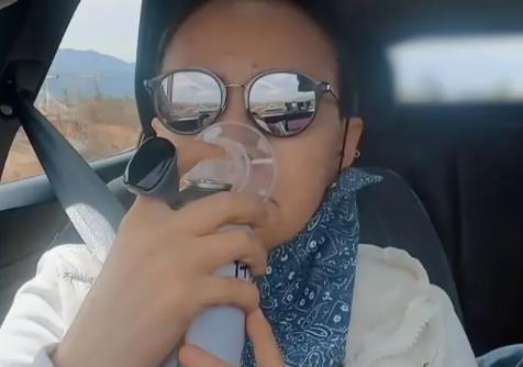 宋丹丹被氣到吸氧 原因揭秘直接讓人傻眼了