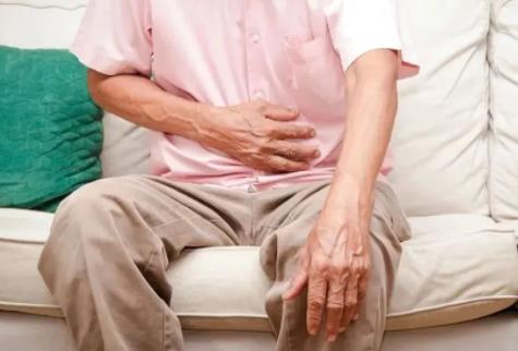 兄妹四人同時查出腸道腫瘤 背后真相簡直驚呆了眾人