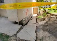 央視網追問地面沉降3000人離家后續(xù) 誰來為此負責問題如何解決?