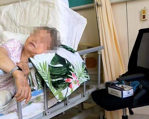 老人手術(shù)臺喊痛 病歷卻寫麻醉滿意 到底是什么情況?