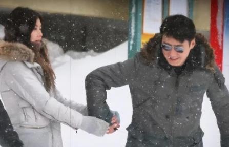 盤點(diǎn)那些與經(jīng)紀(jì)人在一起的明星 蕭敬騰求婚現(xiàn)場非常浪漫