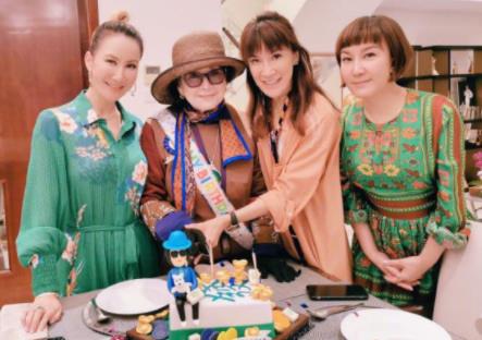 曝李玟媽媽不吃不睡狀態(tài)差 李玟去世消息一出震驚全網(wǎng)