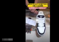 網(wǎng)友稱在LV花9700元買鞋不給調(diào)換 真相曝光簡直太驚人了