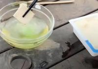 博主探訪黑心臭豆腐作坊 照片曝光實(shí)在是太嚇人了