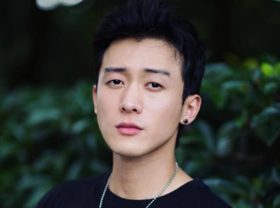 侯雯元資料介紹