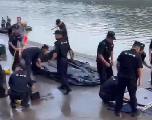 4名學(xué)生下河游泳溺亡 知情人:為慶生 到底是什么情況?