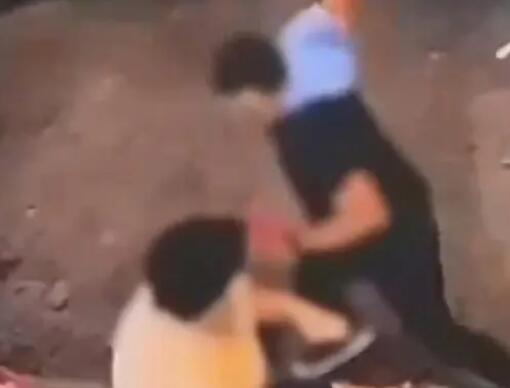 280斤店員被打拒不還手 警方通報 真相曝光簡直太驚人了