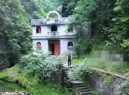 網(wǎng)紅博主就造謠房屋為兇宅道歉 到底是什么情況?