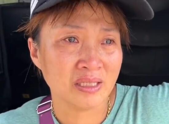 10元盒飯姐流淚稱不想再堅持 亂象不斷損失1400余元