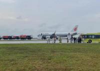 降速又加速!國航起火航班航跡異常 濃煙讓機艙內(nèi)的燈光變得模糊