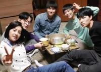 月薪3萬 他們卻選擇長(zhǎng)期住青旅 一群年輕人把青旅當(dāng)家