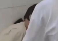 女生遭多人毆打逼下跪 家屬發(fā)聲 她們都是剛升初中相互不認(rèn)識