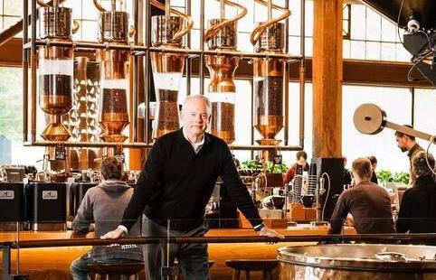 星巴克創(chuàng)始人退出公司董事會 公司表示這是計劃過渡的一部分