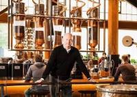 星巴克創(chuàng)始人退出公司董事會 公司表示這是計(jì)劃過渡的一部分