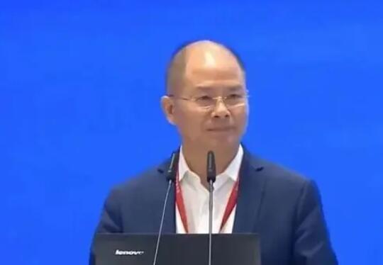 徐直軍:應該大規(guī)模使用國產(chǎn)芯片 中國計算產(chǎn)業(yè)的發(fā)展路徑是什么