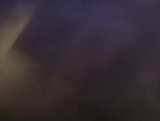 常州夜空現(xiàn)三角形不明飛行物 看起來有一種強烈的壓迫感