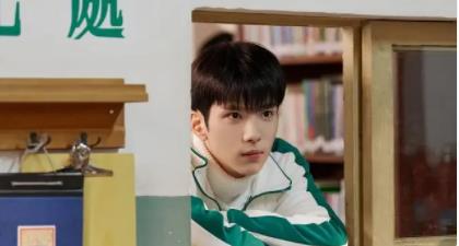 那些回不去的年少時(shí)光陳勁喜歡女主嗎?