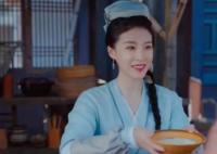 九義人豆腐西施是誰扮演的?