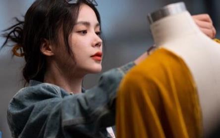 暗里著迷原著小說(shuō)是什么?