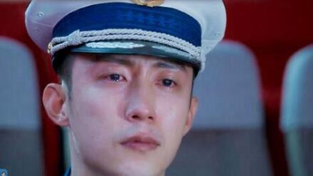 他從火光中走來(lái)林陸驍最后犧牲了嗎?