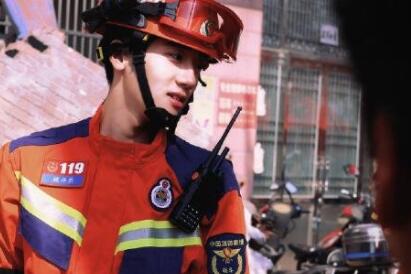 他從火光中走來一九怎么犧牲的 哪些人犧牲了?