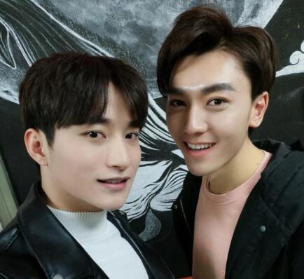 吳楚一年齡多大 畢業(yè)于哪所院校?