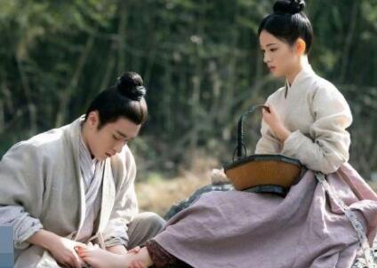 為有暗香來戎舟扮演者是誰?