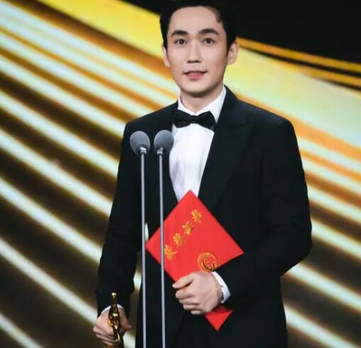 朱一龍什么時候拿的影帝？