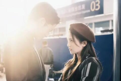 以愛為營鄭書意前男友叫什么 是誰演的?