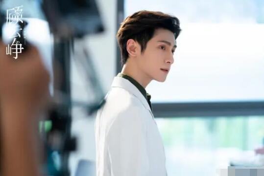 愛情遇見達(dá)爾文改名字了嗎?