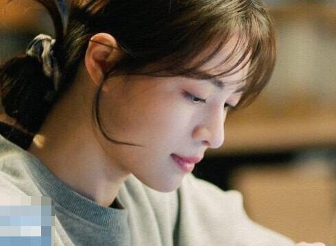 我要逆風(fēng)去江湖和楊簡是朋友關(guān)系嗎?