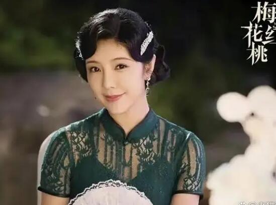 梅花紅桃羅太太是什么身份?